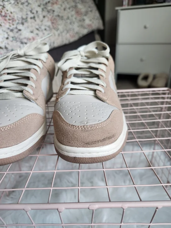 Nike Dunk Low SE - Picture 4 of 8